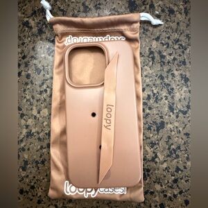 Loopy Saddle Brown 15 Pro